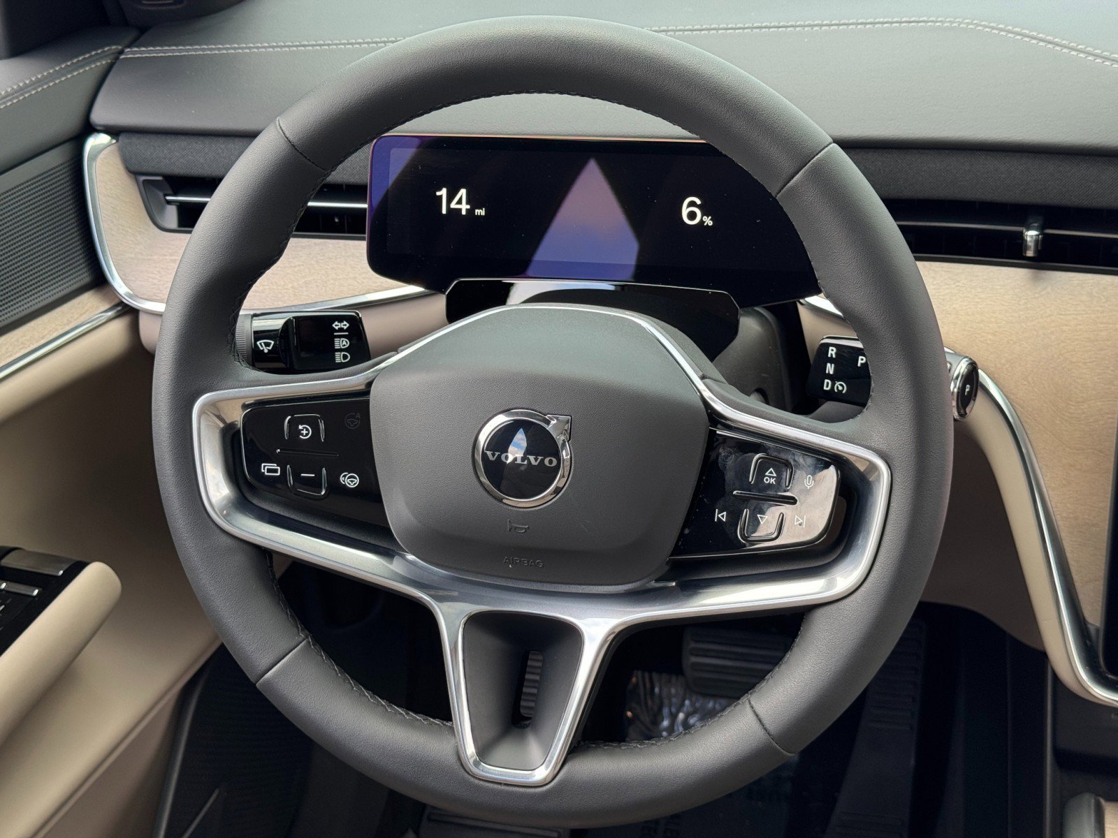 Used 2025 Volvo EX90 Ultra image 20