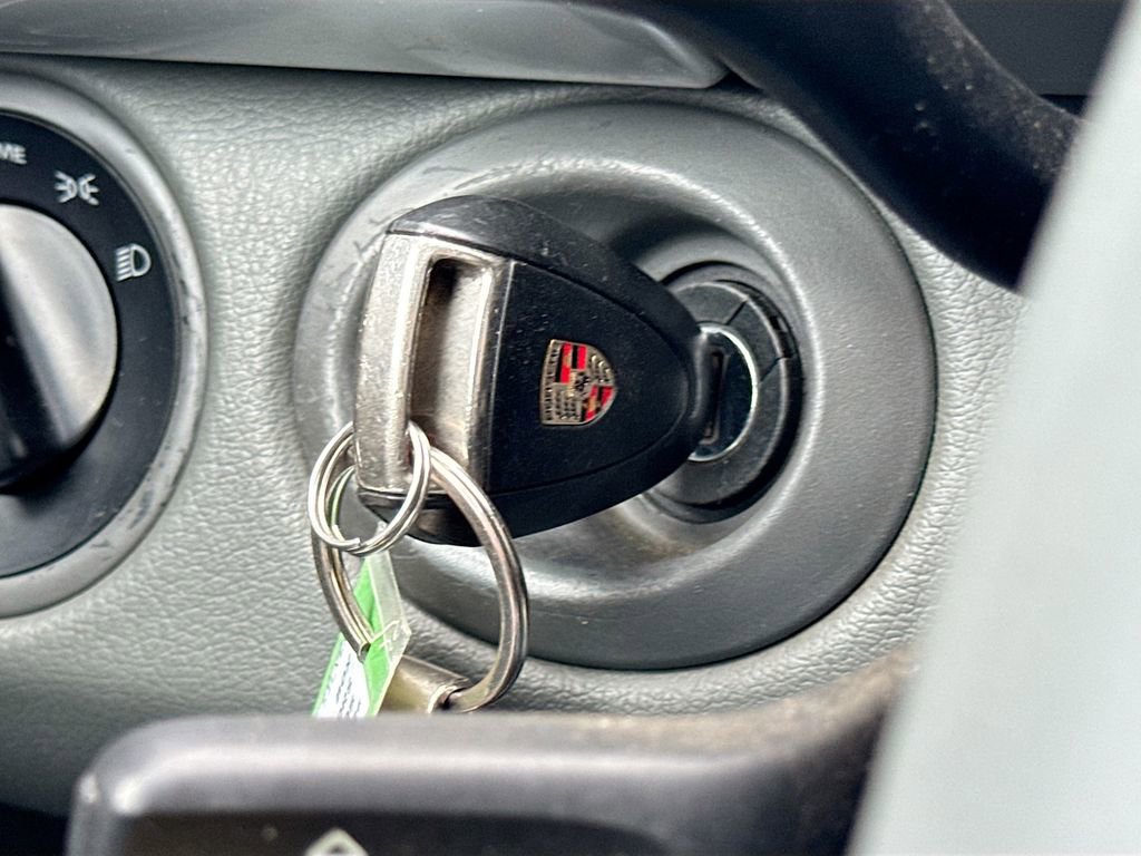 Used 2005 Porsche Boxster S RWD image 18