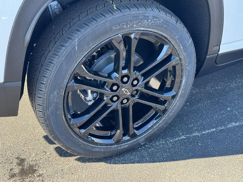 New 2026 Chevrolet Traverse LT w/ LPO, Floor Liner Package image 25