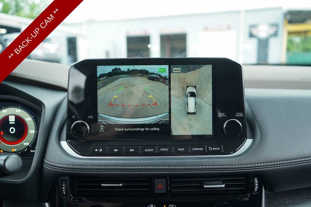 Used 2021 Nissan Rogue Platinum FWD image 11