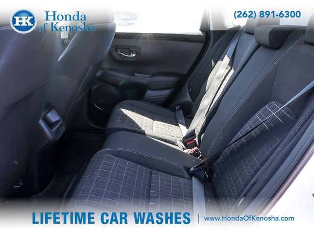 Used 2023 Honda HR-V LX image 11