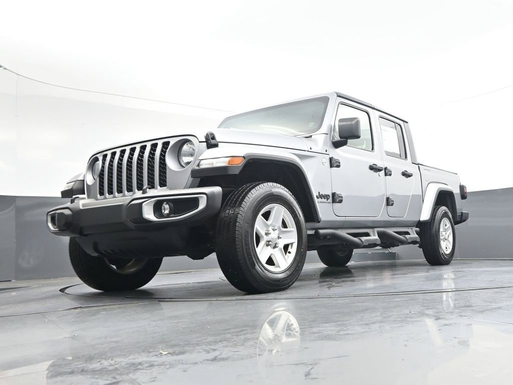 Used 2021 Jeep Gladiator Sport AWD/4WD image 42