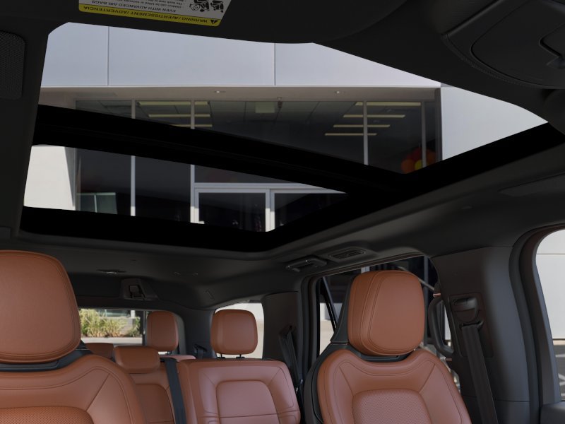 New 2024 Lincoln Navigator Reserve AWD/4WD image 22