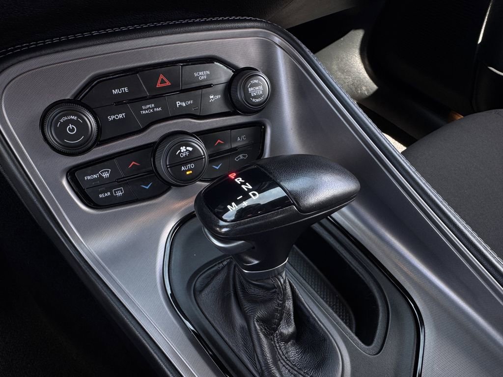 Used 2023 Dodge Challenger R/T w/ Blacktop Package image 19