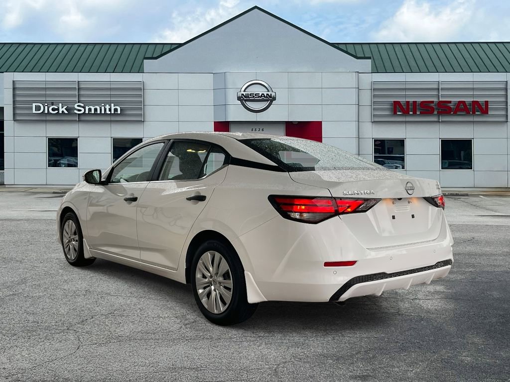 Used 2025 Nissan Sentra S image 4