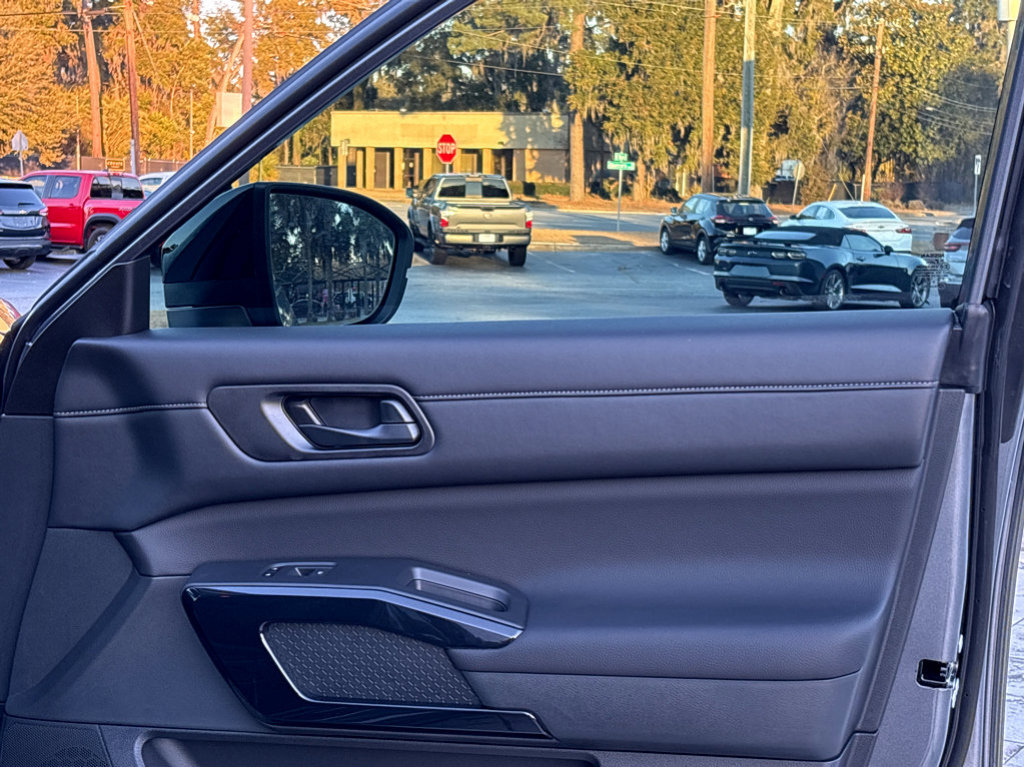 New 2026 Nissan Pathfinder SV FWD image 8