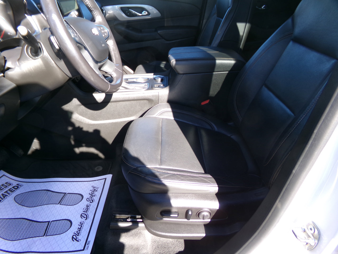 Used 2019 Chevrolet Traverse LT image 15