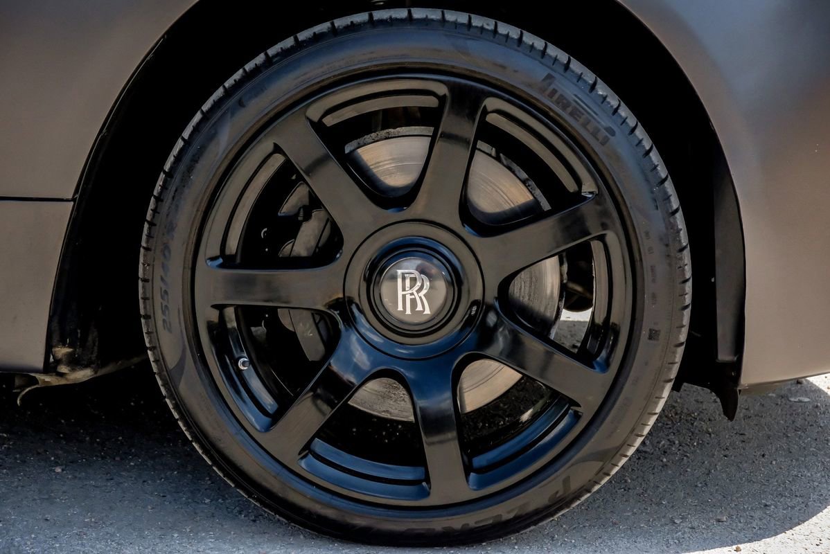 Used 2016 Rolls-Royce Wraith image 58