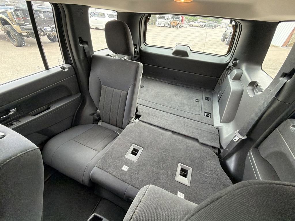 Used 2012 Jeep Liberty Sport w/ Driver Convenience Group RWD image 26