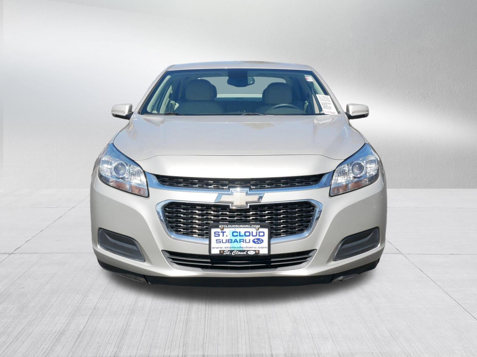 Used 2015 Chevrolet Malibu LT w/ Power Convenience Package FWD image 2