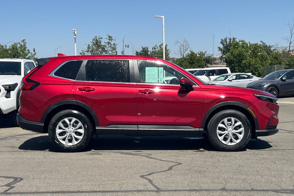 Used 2026 Honda CR-V LX image 3