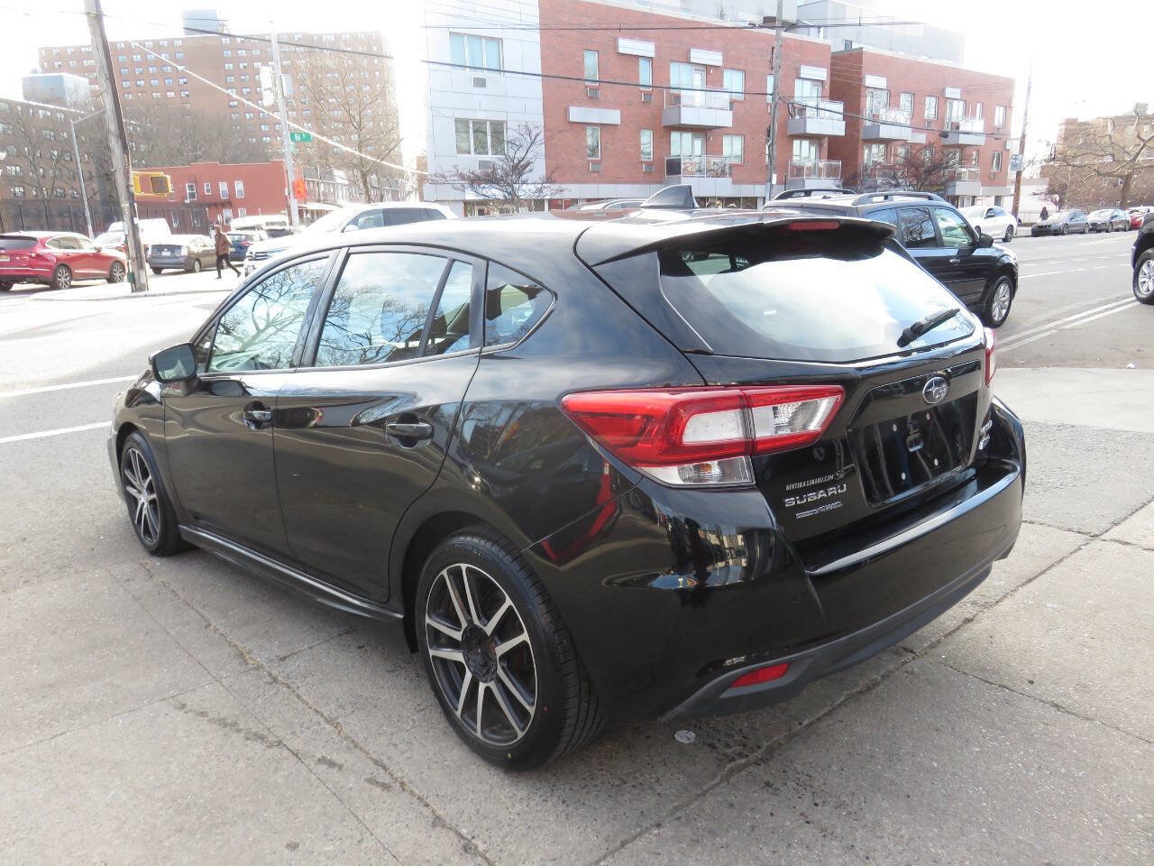 Used 2017 Subaru Impreza 2.0i Sport AWD/4WD image 5