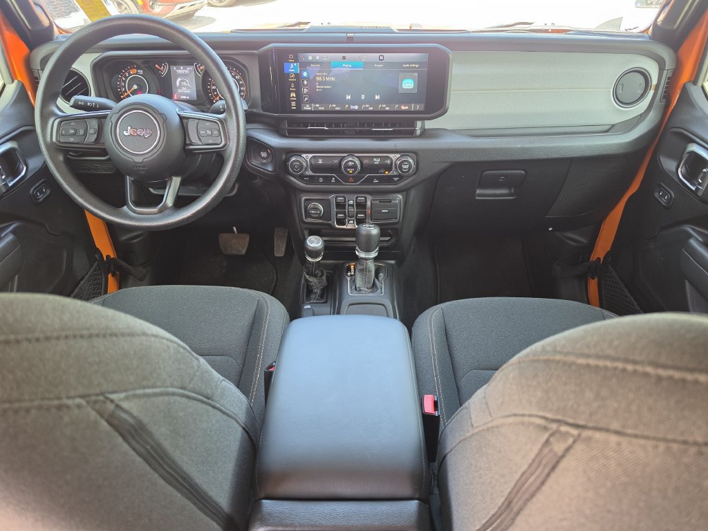 Certified 2025 Jeep Wrangler Unlimited Sport AWD/4WD image 11