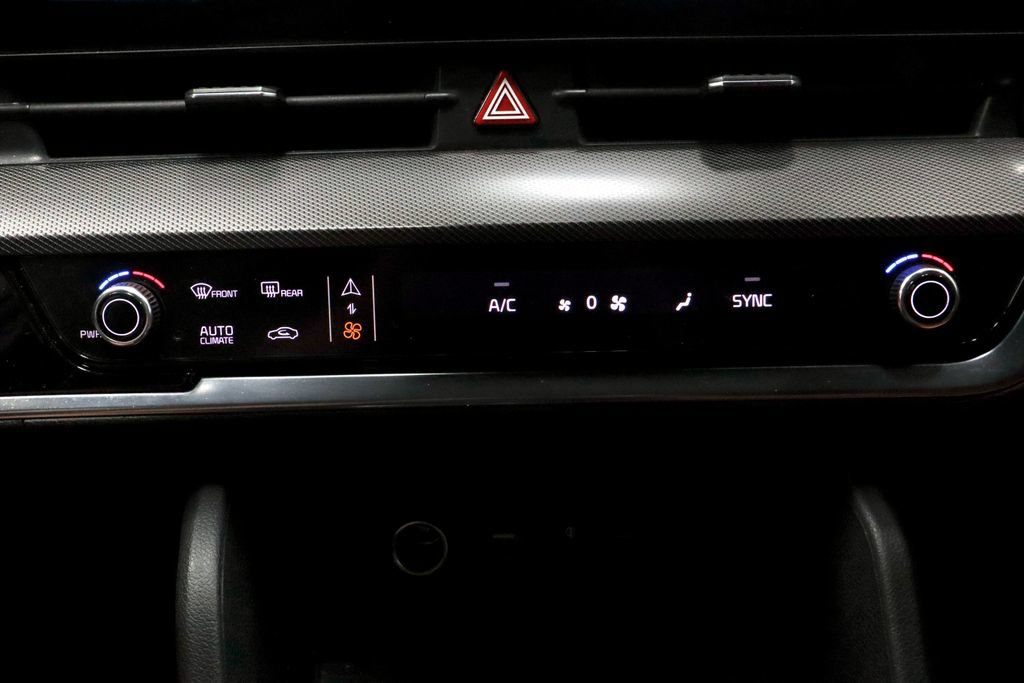 Used 2024 Kia Sportage SX FWD image 34