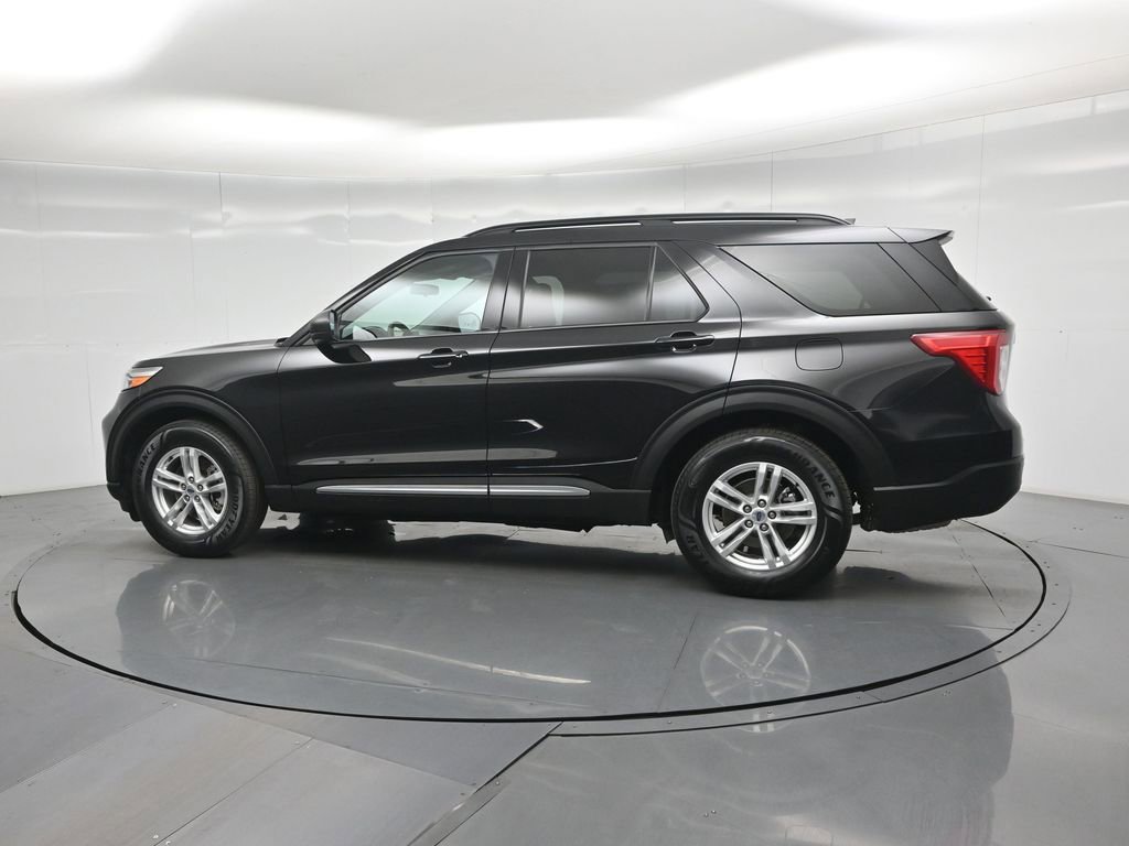 Certified 2023 Ford Explorer XLT image 6