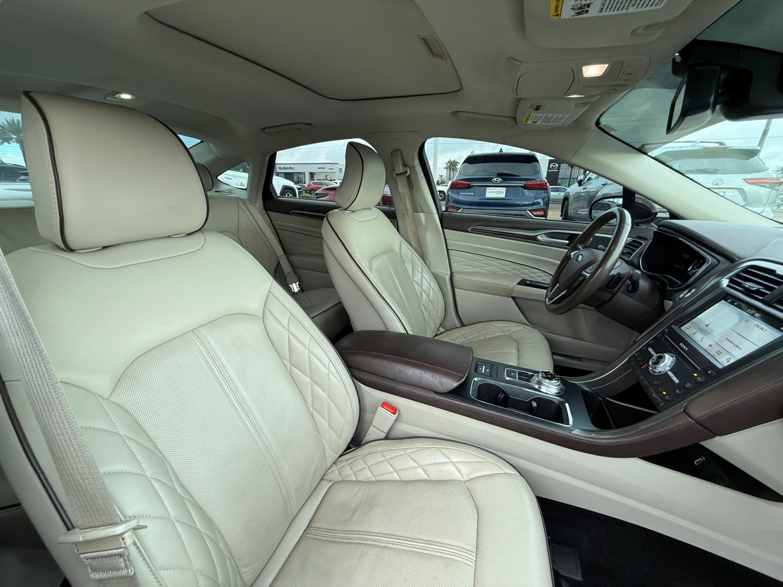 Used 2017 Ford Fusion Platinum image 19