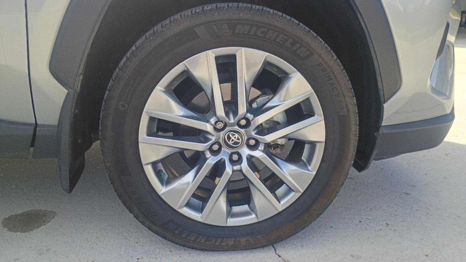 Used 2024 Toyota RAV4 XLE Premium FWD image 23