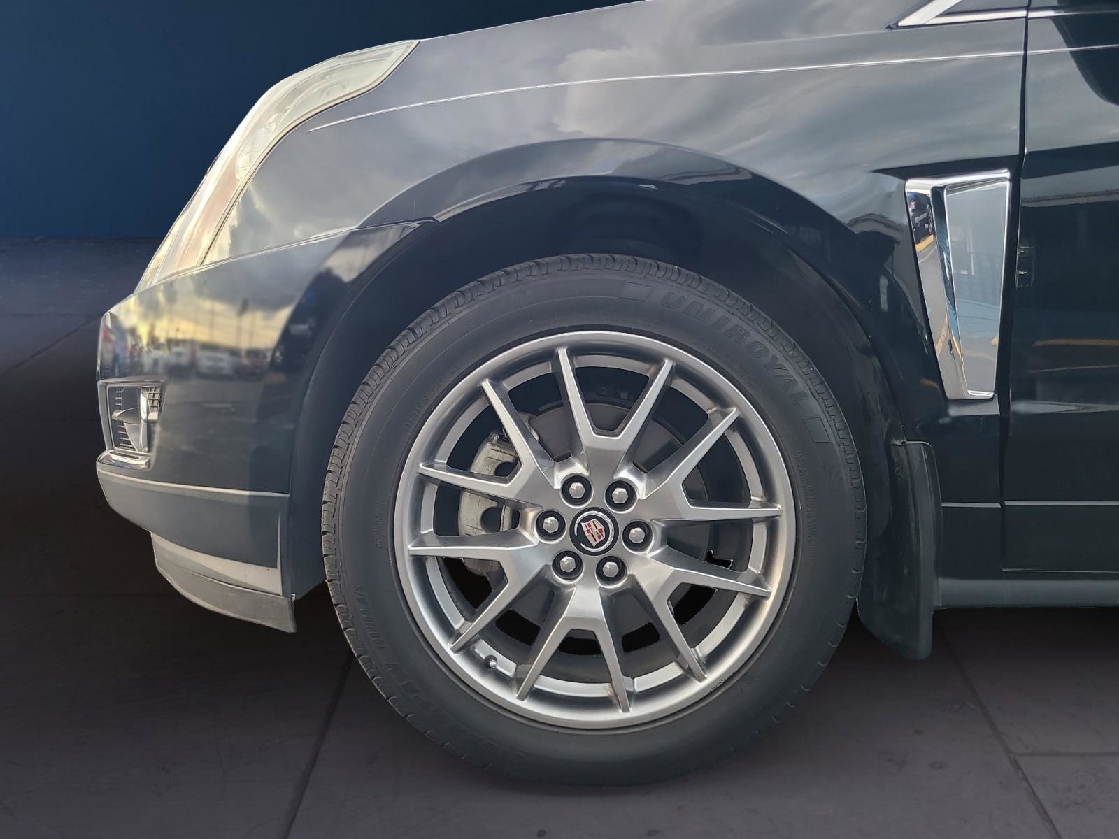 Used 2015 Cadillac SRX Performance w/ Driver Awareness Package FWD image 9