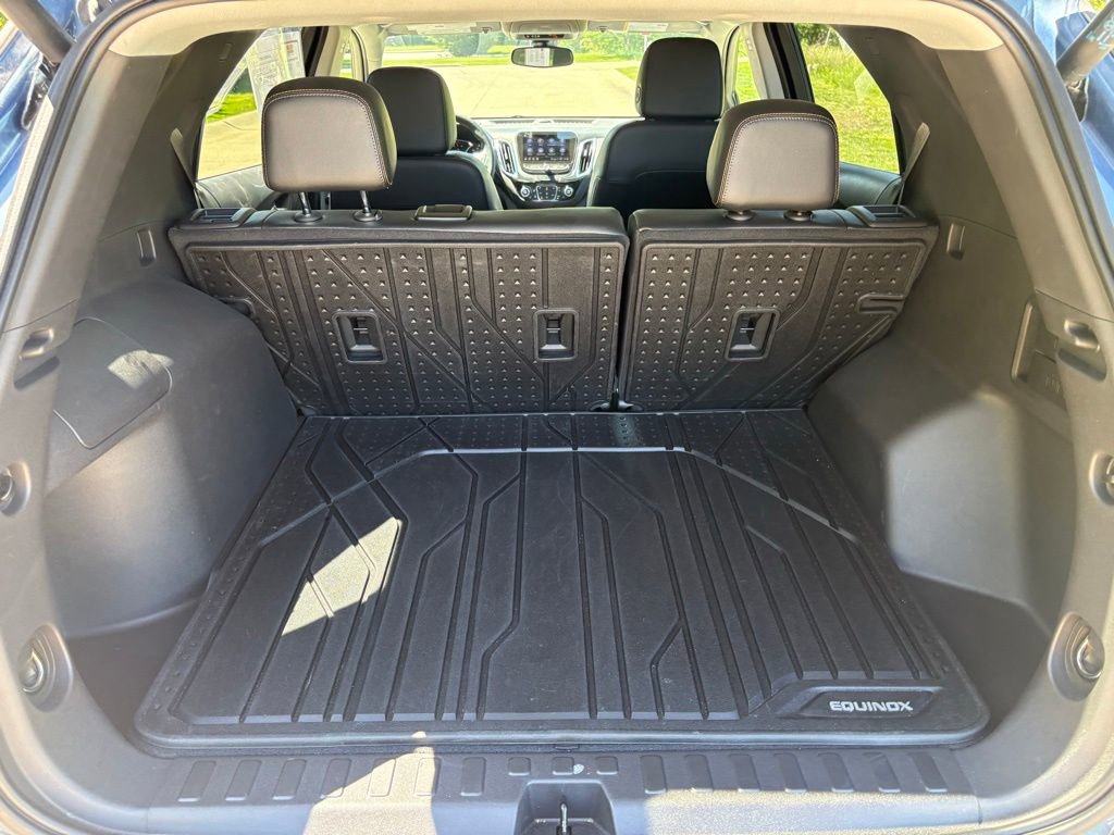 Used 2024 Chevrolet Equinox Premier w/ LPO, Floor Liner Package FWD image 47