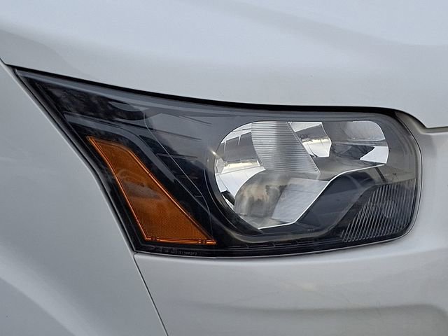Used 2023 Ford Transit 250 Medium Roof AWD image 12