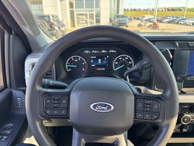 Used 2024 Ford F550 4x4 Regular Cab Super Duty image 10