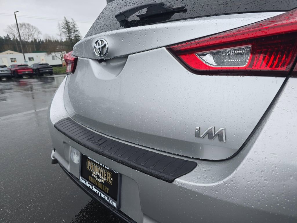 Used 2017 Toyota Corolla iM w/ All-Weather Mat Package FWD image 10