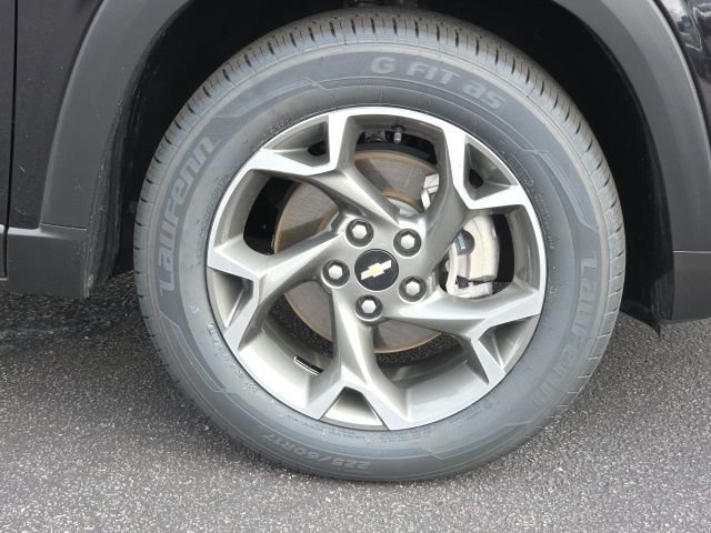 Used 2024 Chevrolet Trax LT FWD image 24