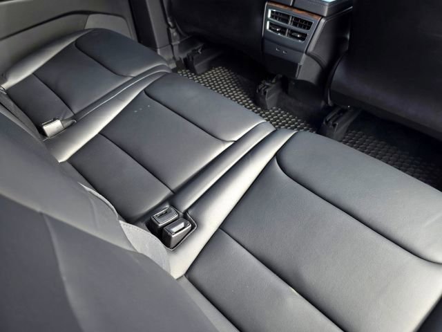 Used 2017 Tesla Model X 75D AWD/4WD image 35