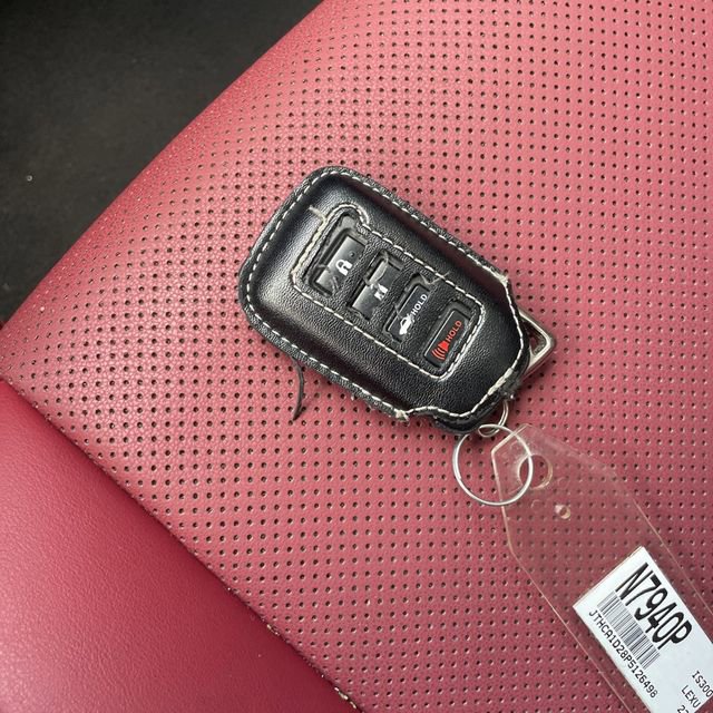 Used 2023 Lexus IS 300 w/ Comfort Package RWD image 21