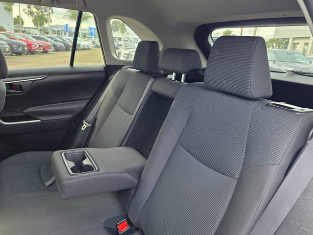 Used 2025 Toyota RAV4 LE FWD image 18