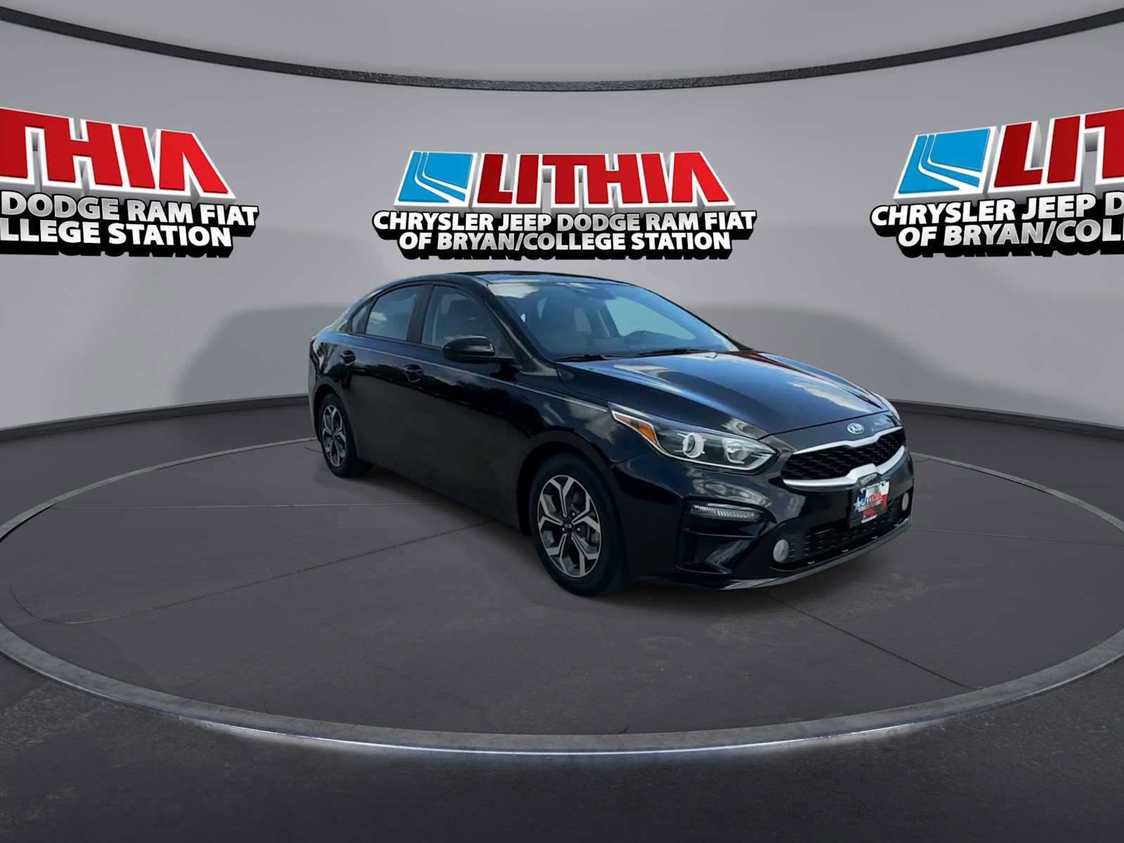 Used 2021 Kia Forte LXS FWD image 2