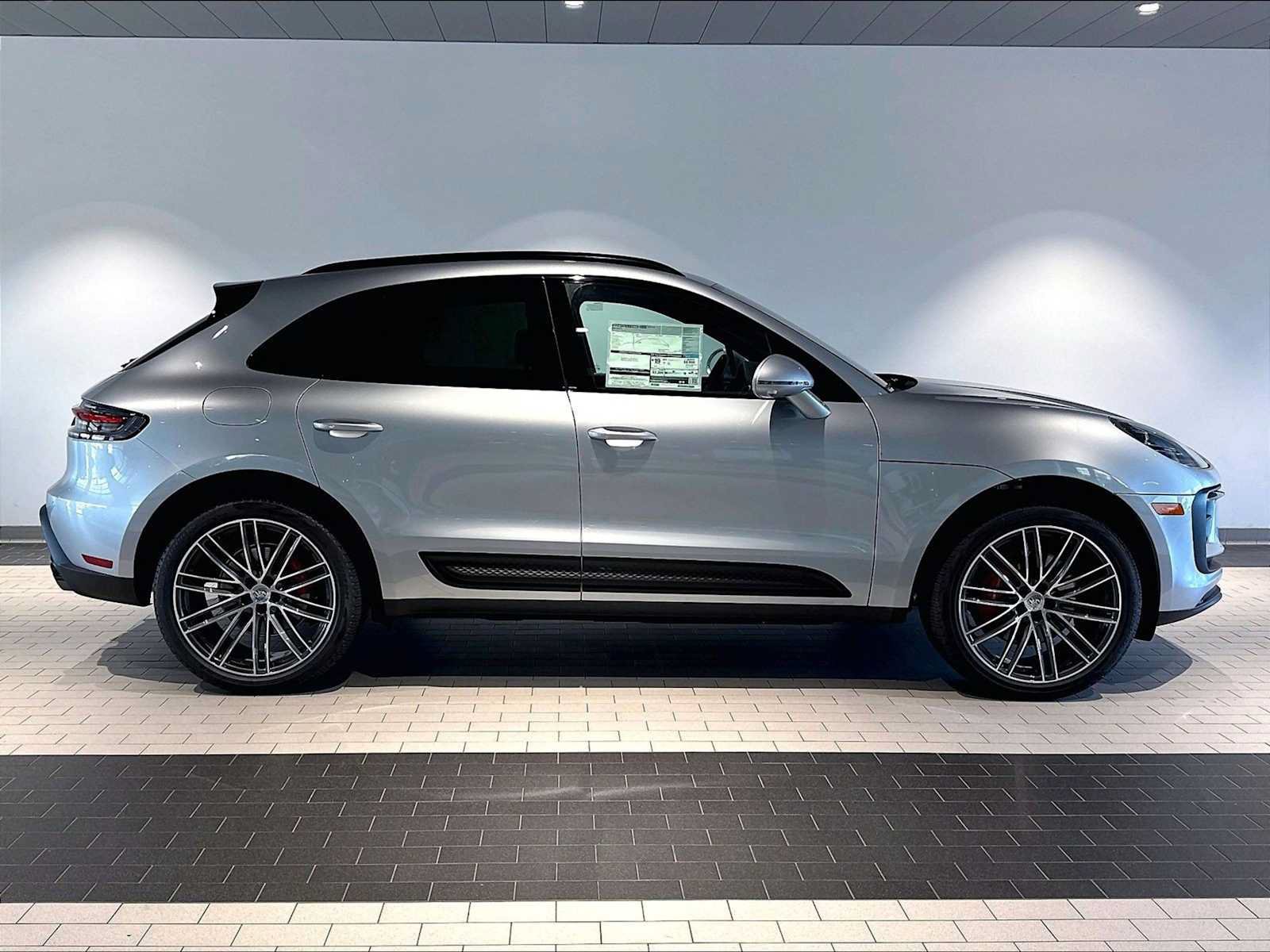 New 2026 Porsche Macan S AWD/4WD image 8