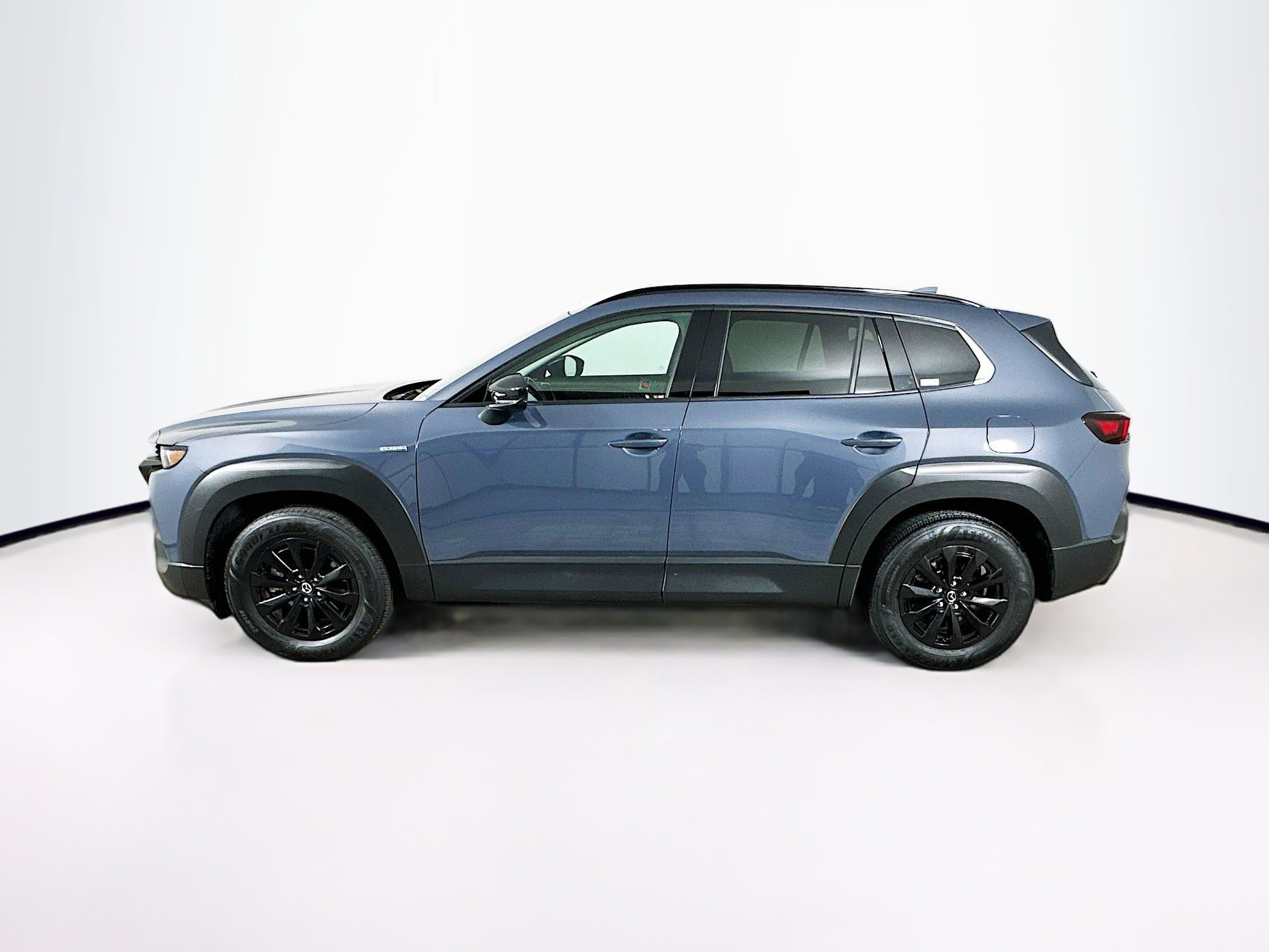 Used 2025 MAZDA CX-50 AWD 2.5 Hybrid w/ Premium Pkg image 4
