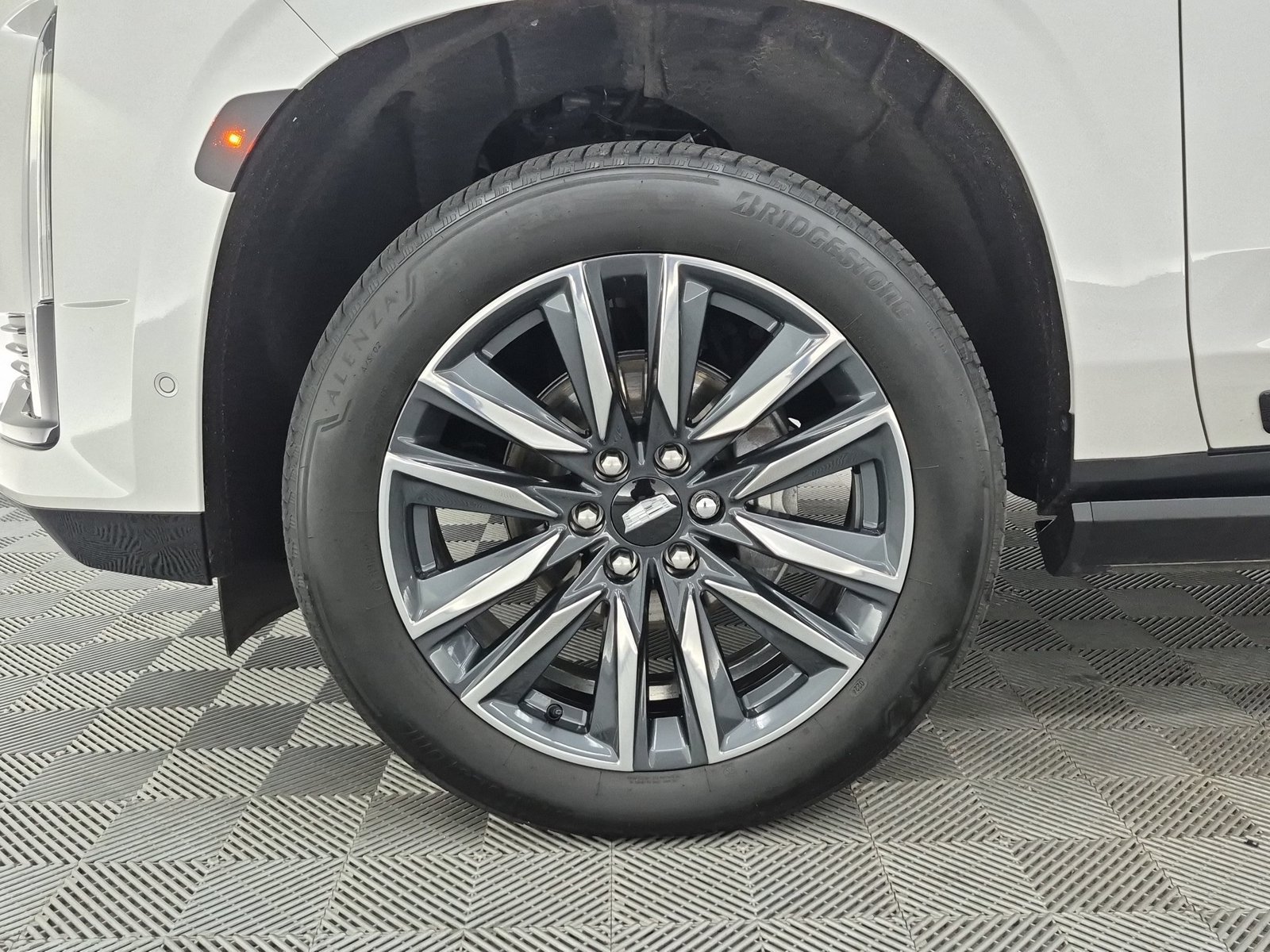 Used 2024 Cadillac Escalade Sport Platinum AWD/4WD image 29