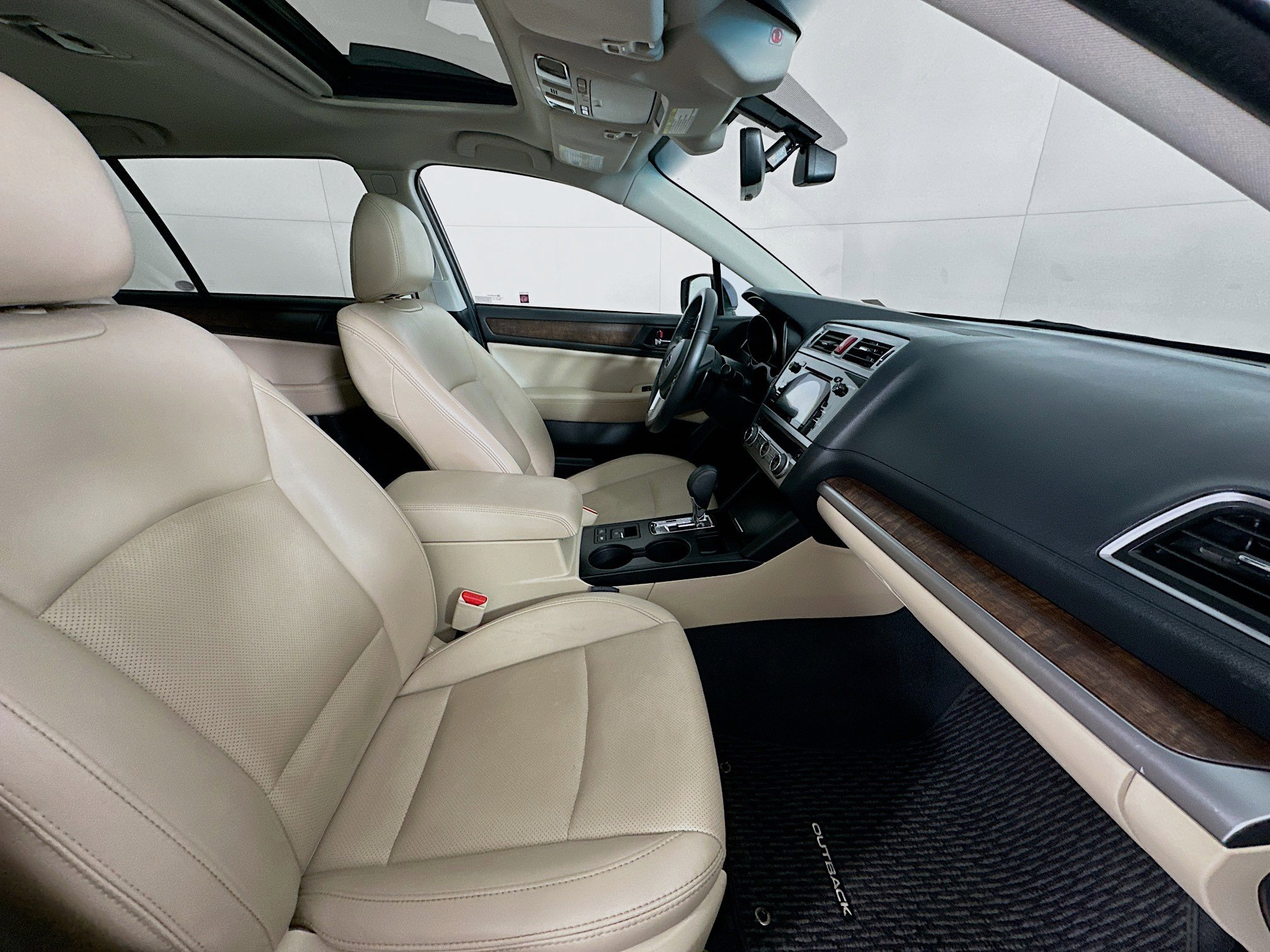 Used 2017 Subaru Outback 2.5i Limited image 33