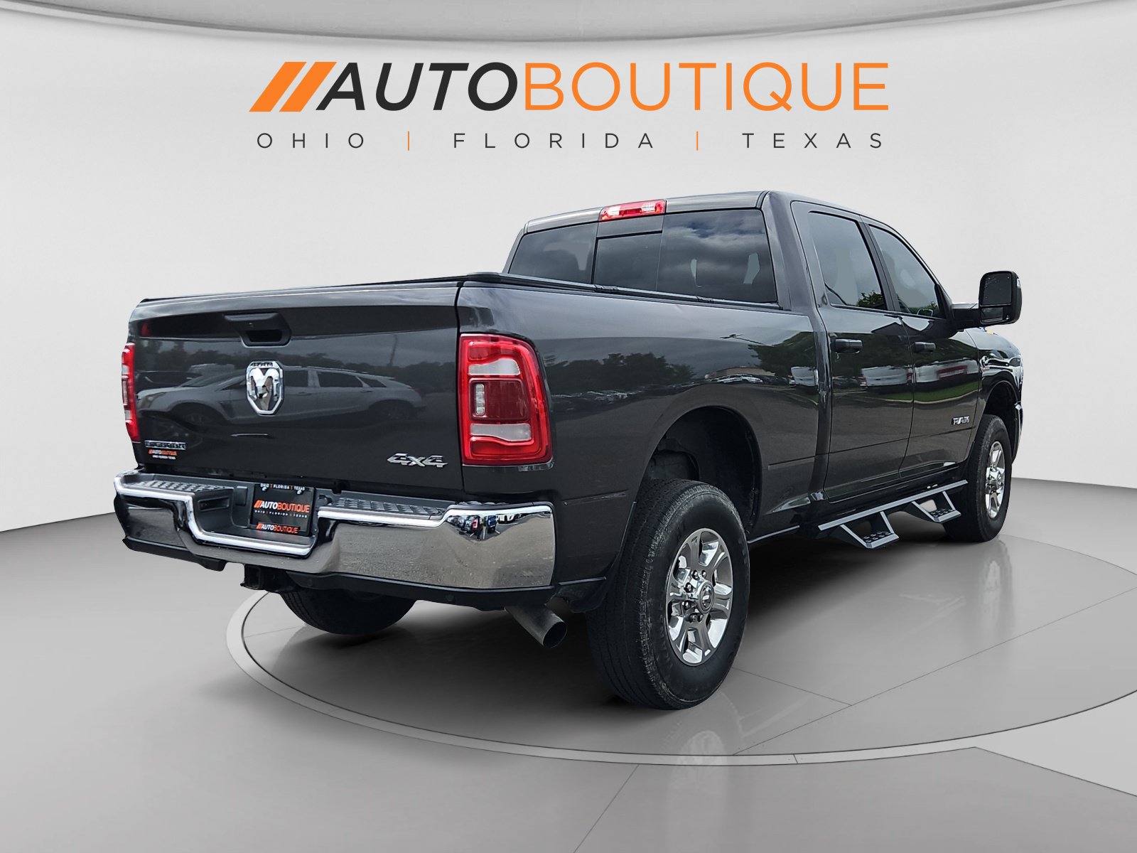 Used 2024 RAM 2500 Big Horn w/ Level 2 Equipment Group AWD/4WD image 5