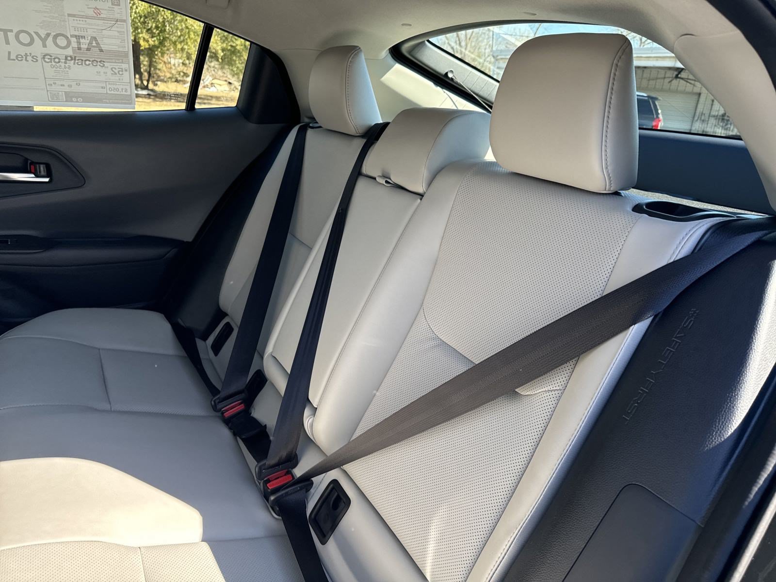 New 2024 Toyota Prius XLE FWD image 24