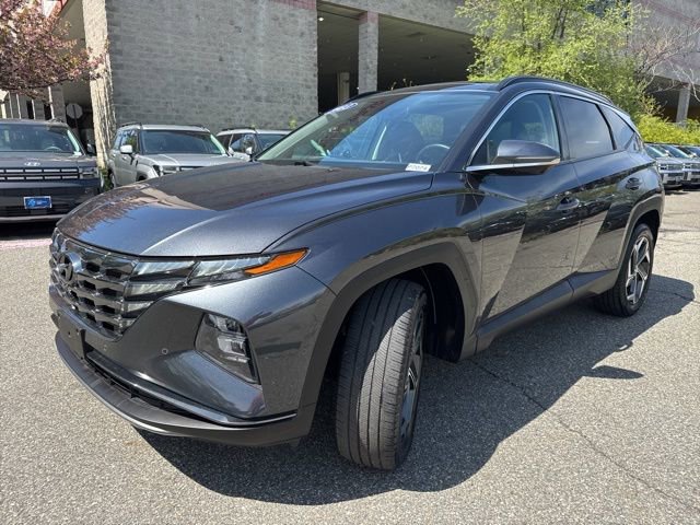 Certified 2023 Hyundai Tucson Limited AWD/4WD image 3
