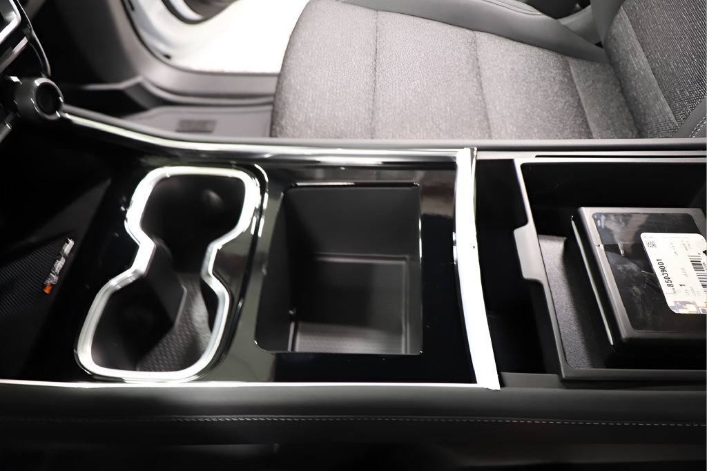 New 2026 Chevrolet Traverse LT w/ Driver Confidence Package FWD image 18