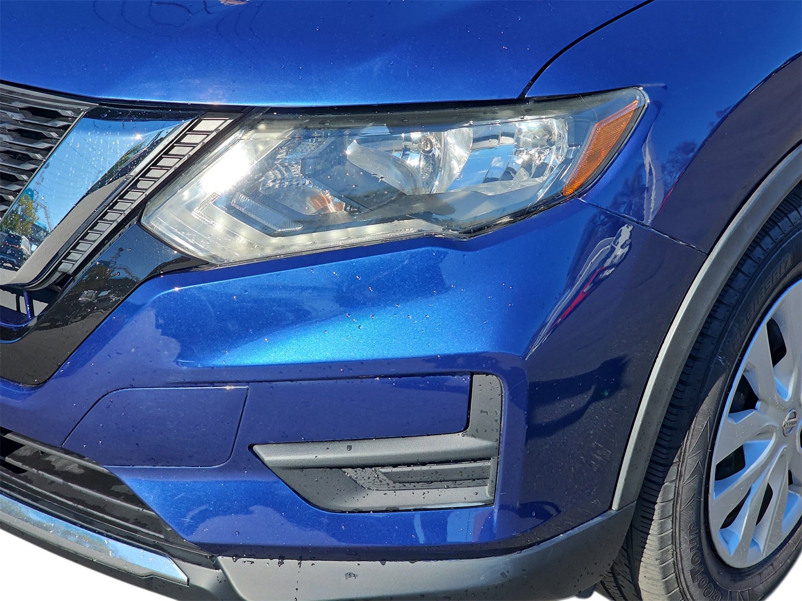 Used 2020 Nissan Rogue S image 9