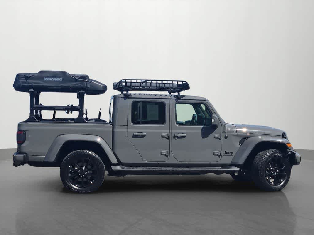 Used 2023 Jeep Gladiator Overland AWD/4WD image 7