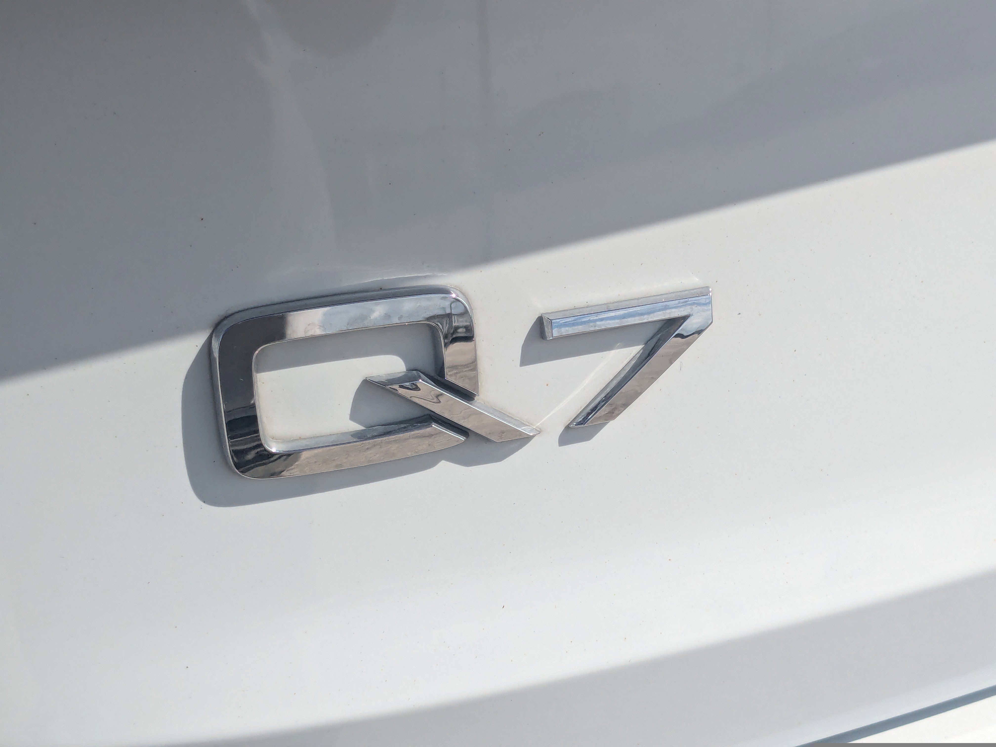 Used 2022 Audi Q7 Premium Plus image 16