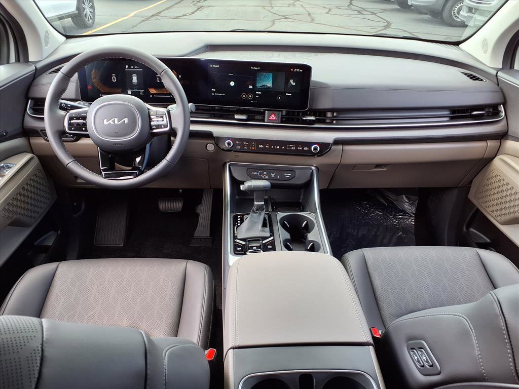 New 2026 Kia Carnival EX image 5