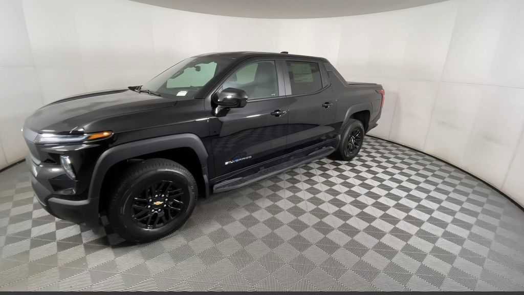 New 2024 Chevrolet Silverado EV W/T image 9
