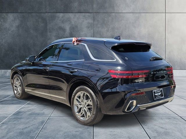 Used 2024 Genesis GV70 2.5T w/ Advanced Package AWD/4WD image 3