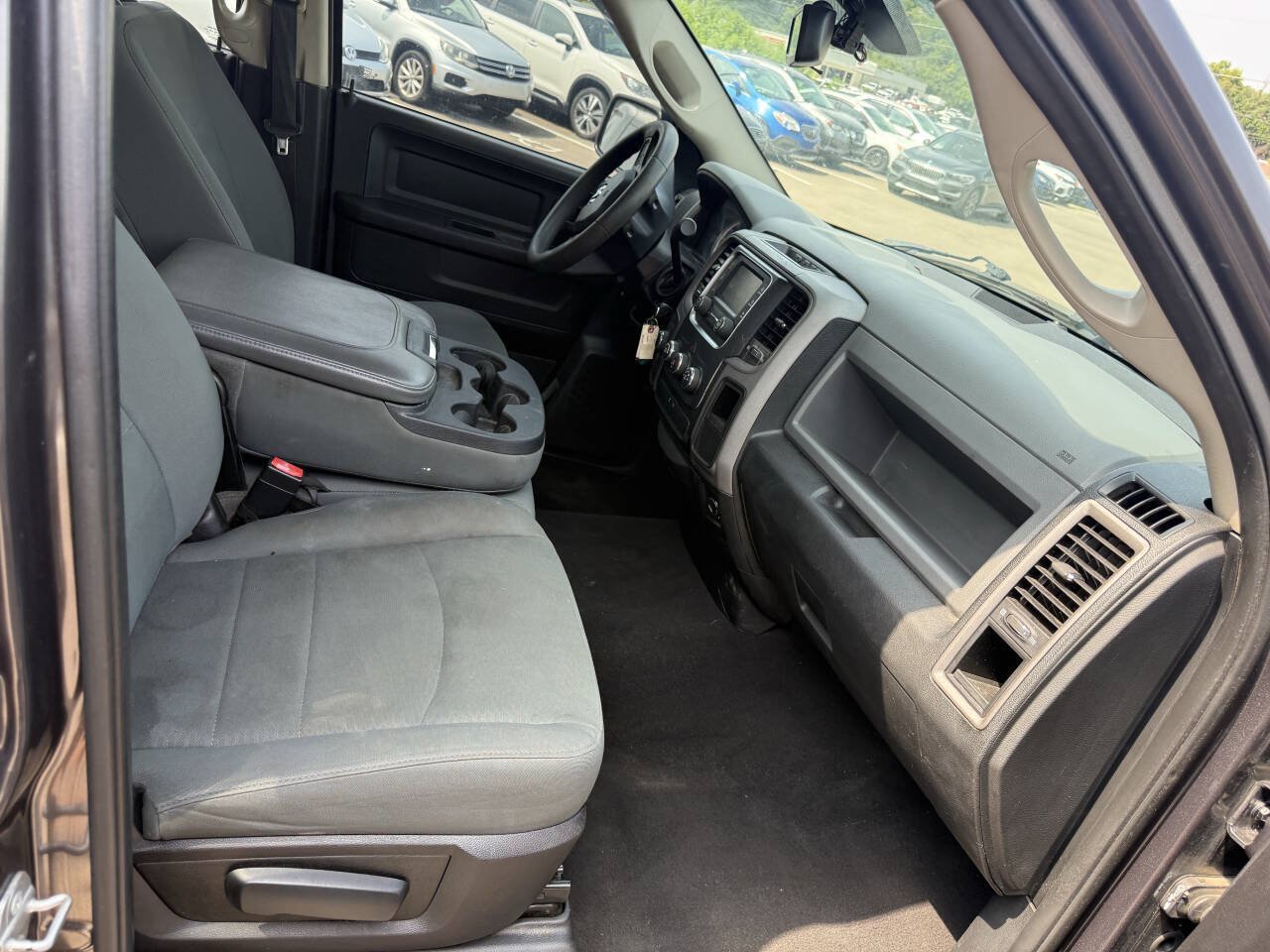 Used 2015 RAM 1500 ST AWD/4WD image 14