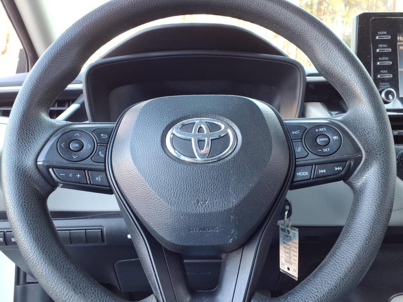 Used 2020 Toyota Corolla L image 21