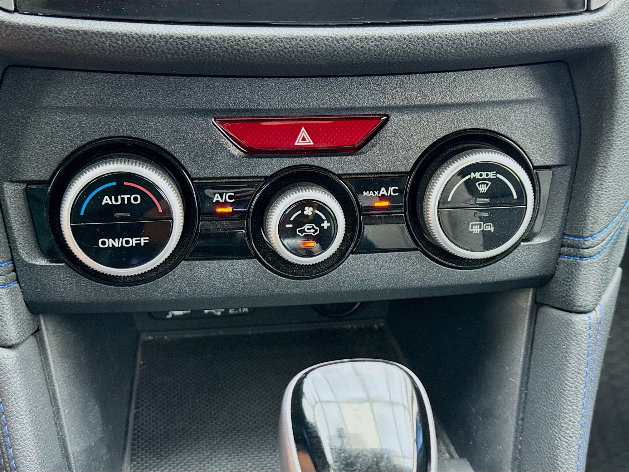 Used 2022 Subaru Crosstrek Hybrid w/ Popular Package #4A image 12