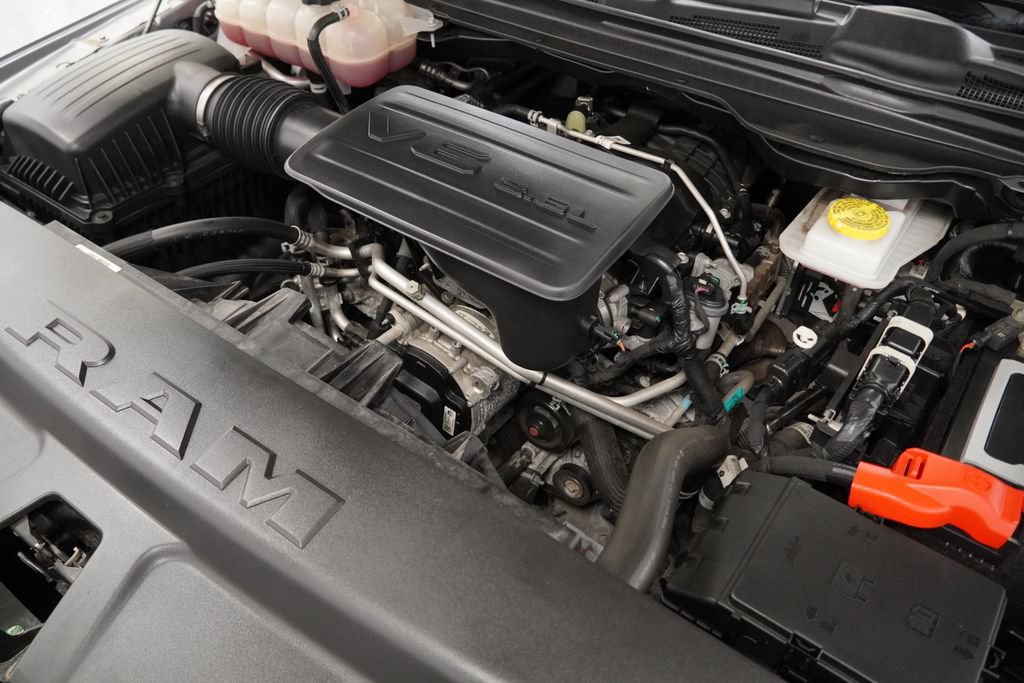 Used 2025 RAM 1500 Big Horn AWD/4WD image 44