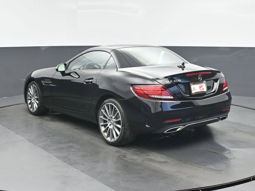 Used 2017 Mercedes-Benz SLC 300 image 5